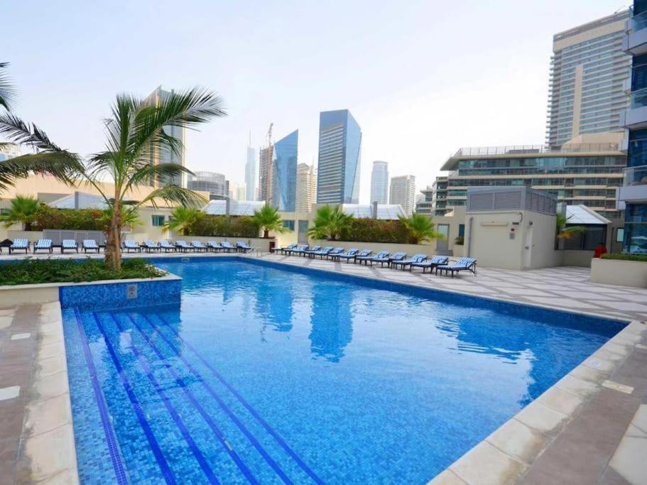 Jbr Bay Central Marina View 1 Br 迪拜 外观 照片